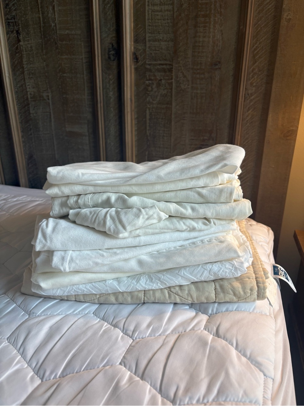 (11) Classic White & Cream Pillow Cases